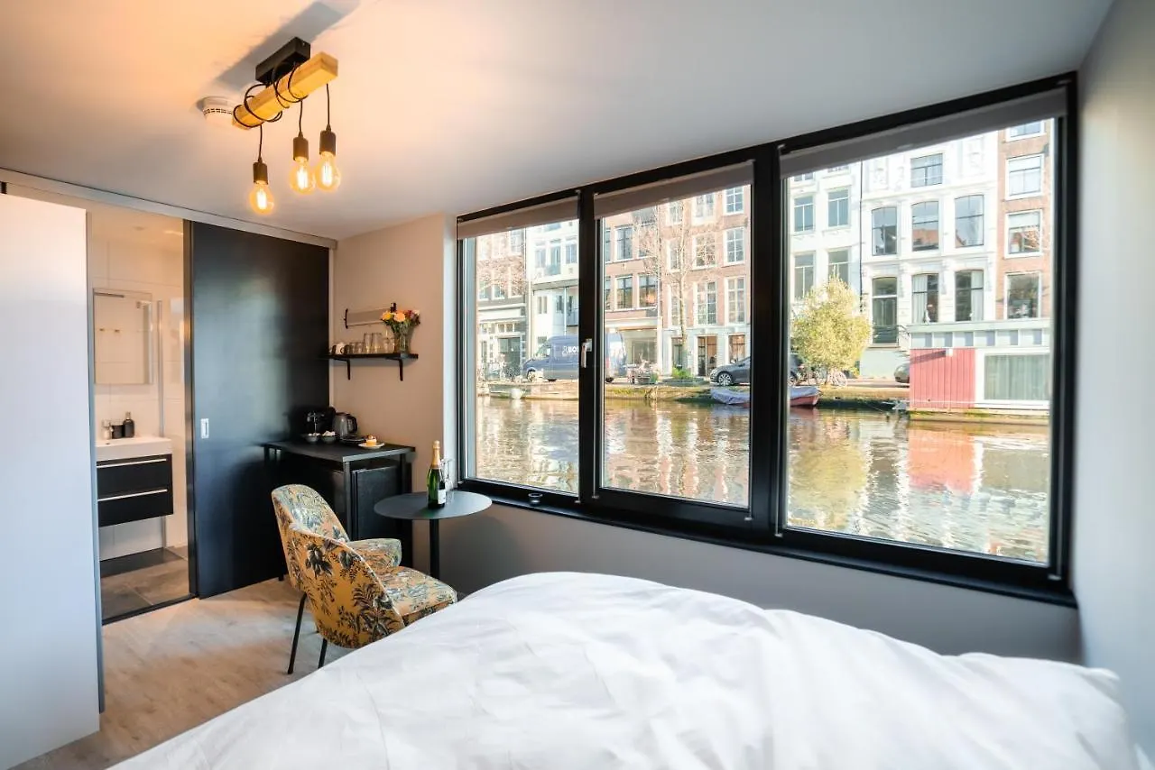 2 Houseboat Suites Amsterdam Prinsengracht Bed & Breakfast